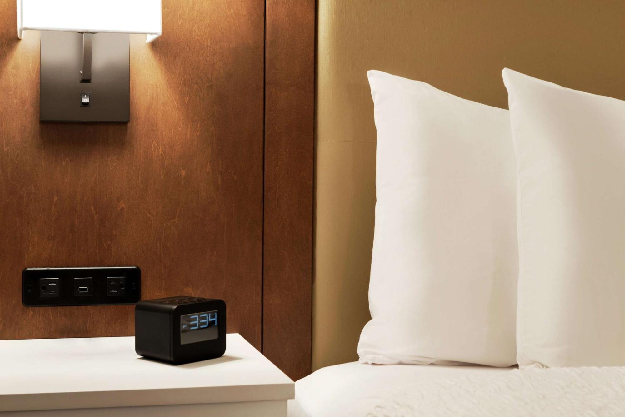 Hampton Inn West Des Moines Lake Drive Екстер'єр фото